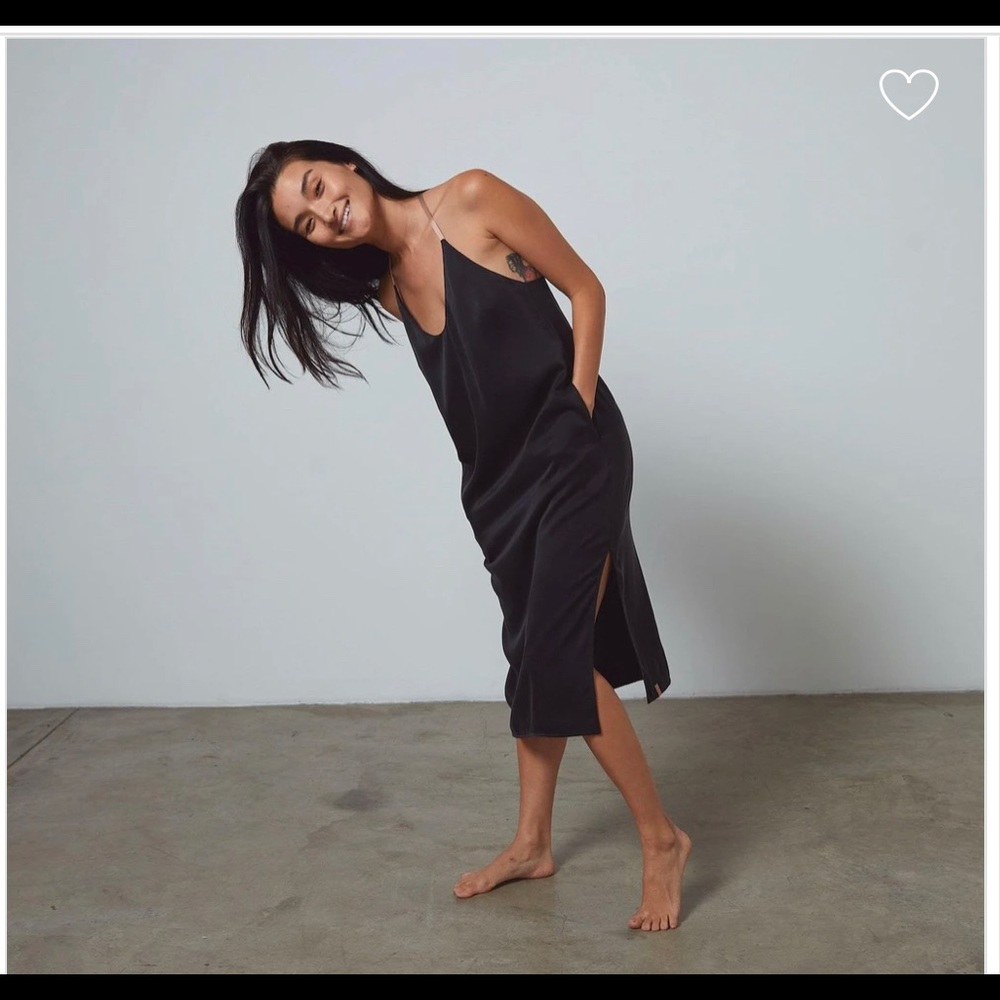 LUNYA Washable Silk Slip Dress in Maroon